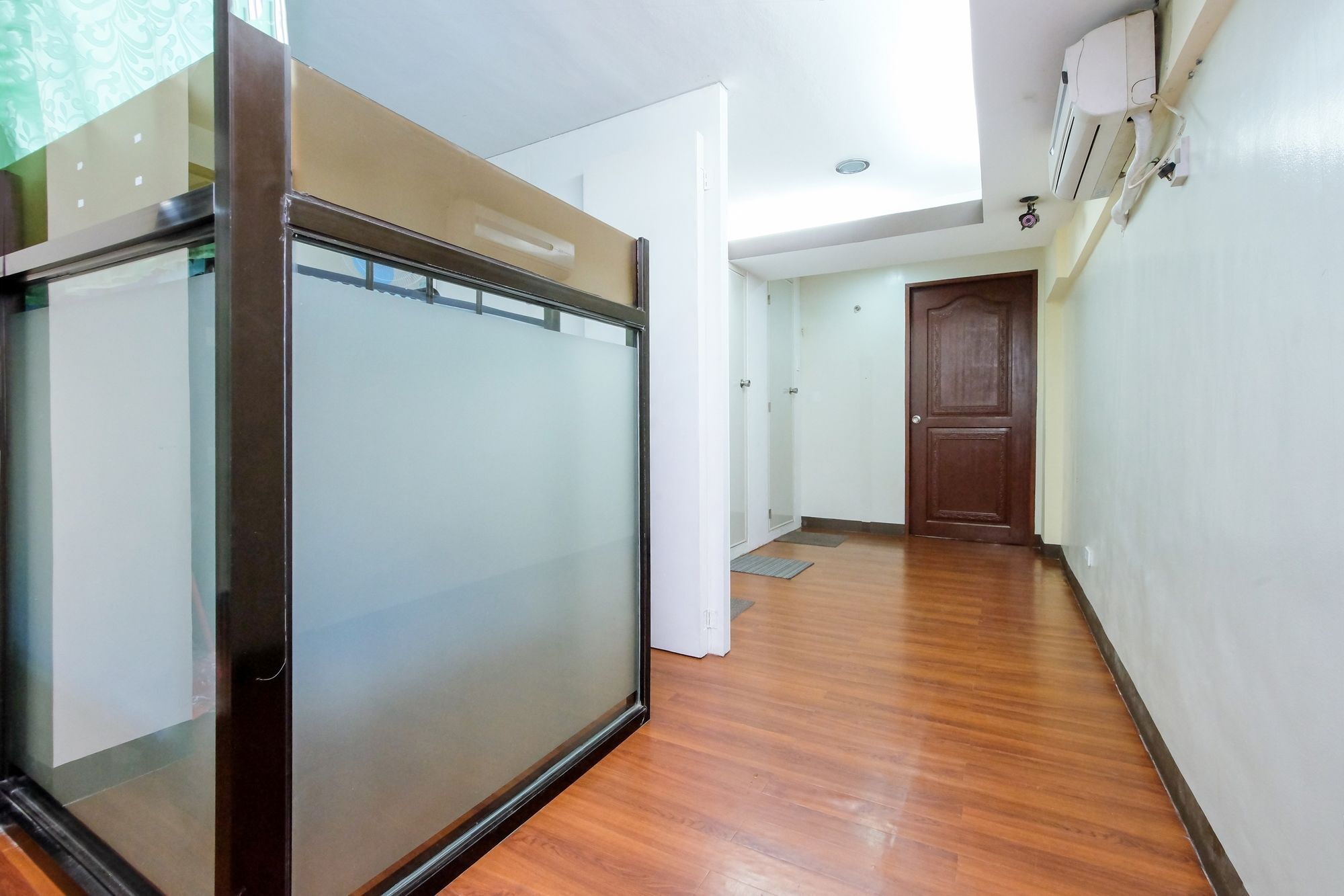 Zen Hostel Quirino Ave. Malate Манила Экстерьер фото