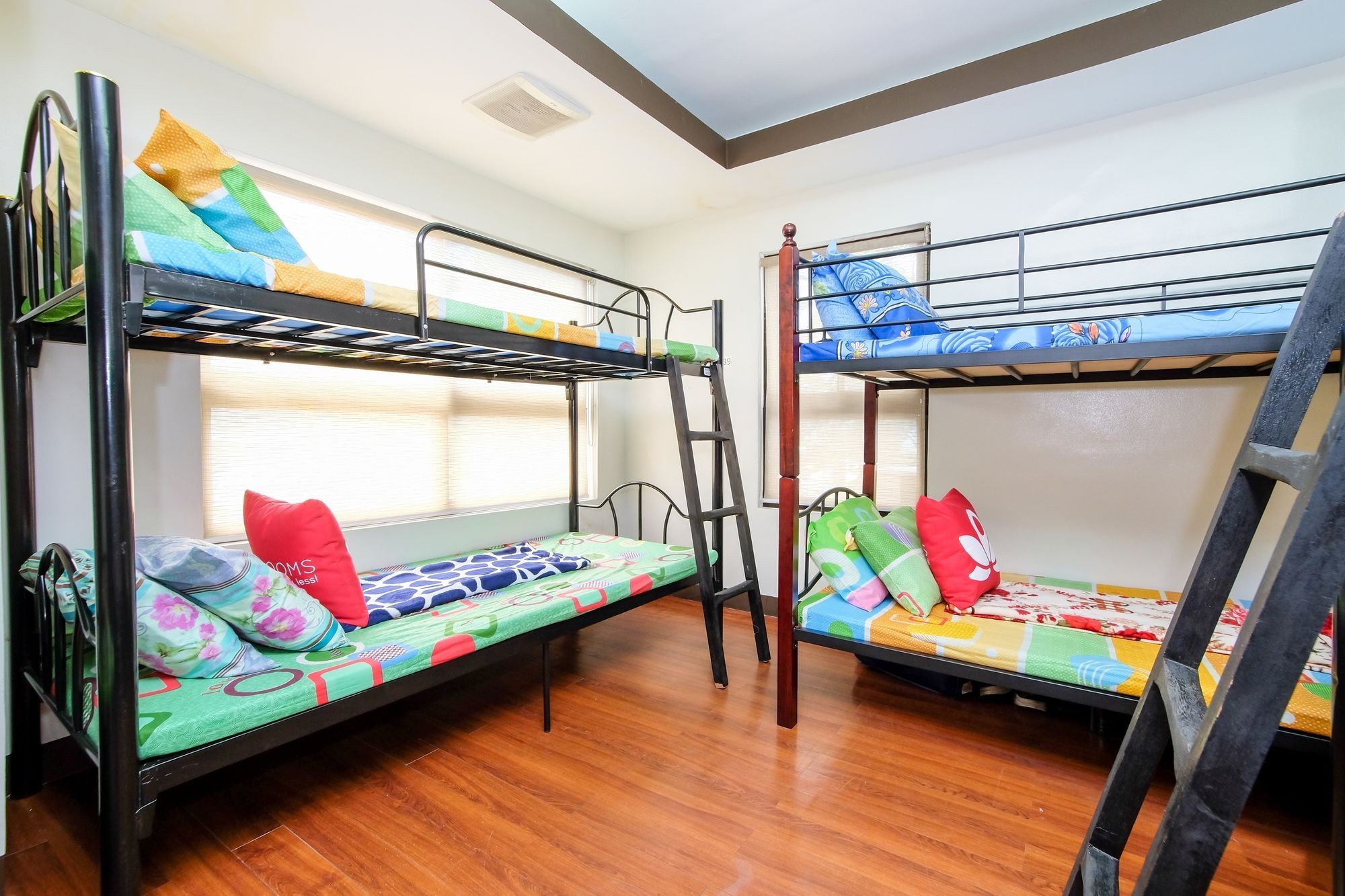Zen Hostel Quirino Ave. Malate Манила Экстерьер фото